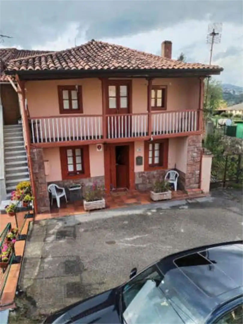 Vista exterior de Casa o chalet en venta en Oviedo  con Terraza