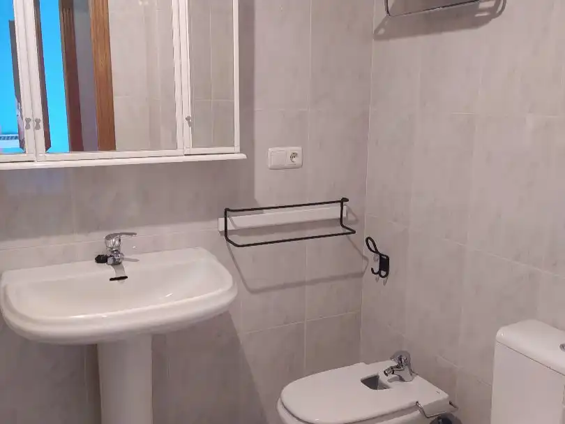 Apartamento de alquiler en Avenida Ferrol, 23, Viveiro Baño de Apartamento de alquiler en Viveiro