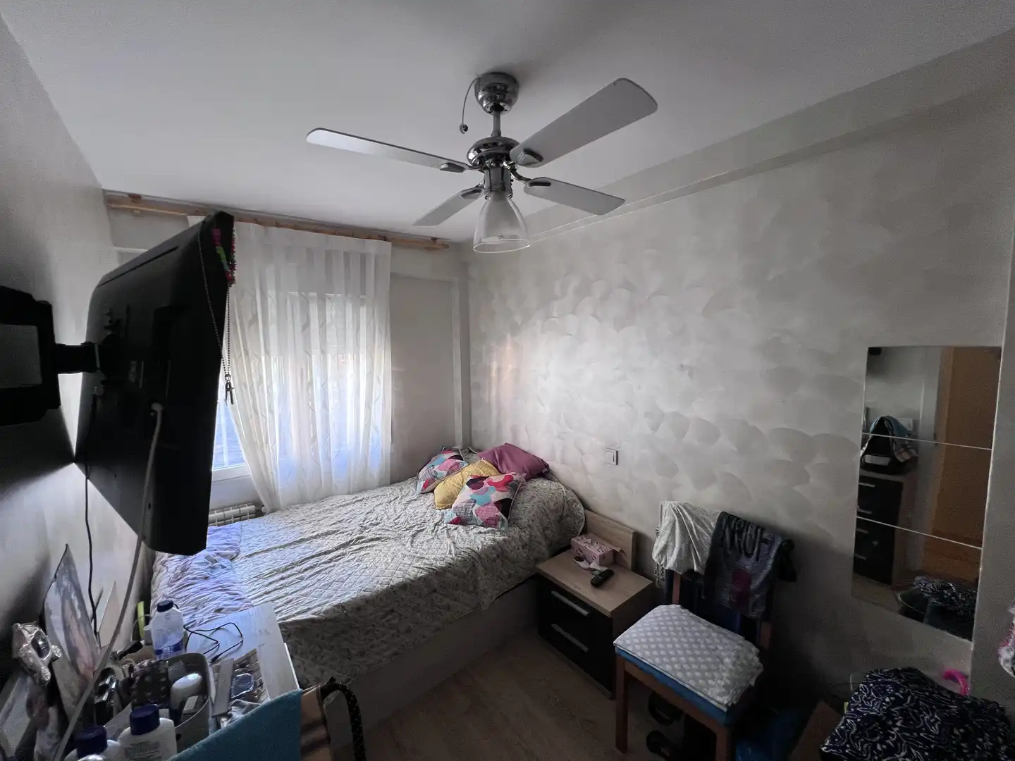 Schlafzimmer von Wohnung zum Verkauf in  Madrid Capital mit Klimaanlage und Balkon