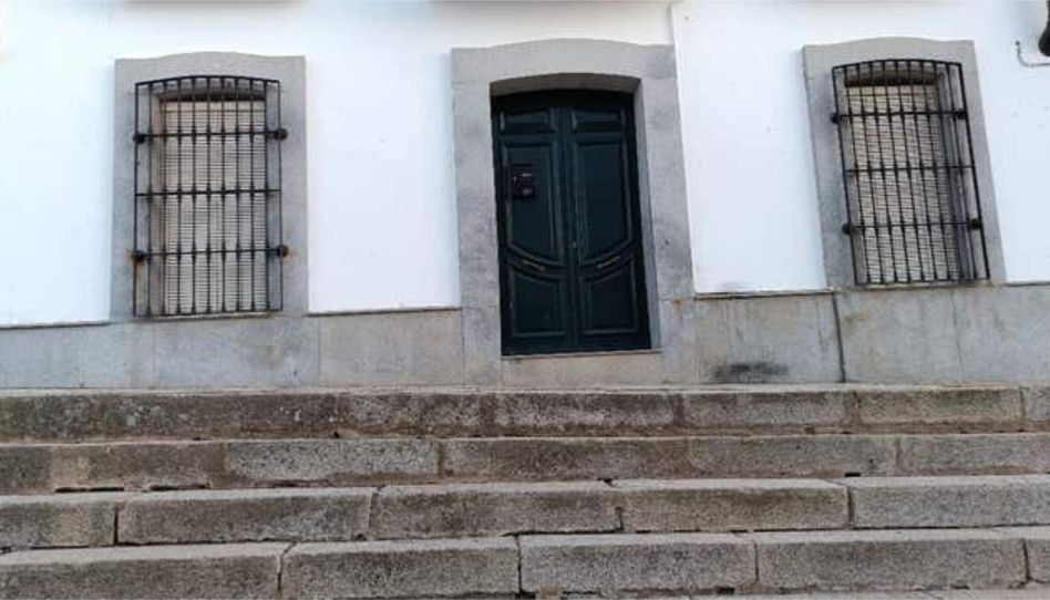 Casa o chalet de alquiler en Puebla de Alcocer, Badajoz - imagen 1 Foto 1 de Casa o chalet de alquiler en Puebla de Alcocer, Badajoz