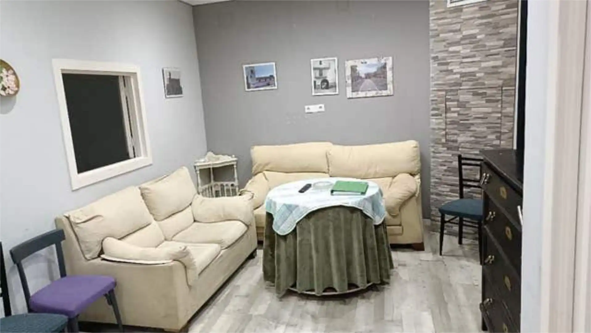 Casa o chalet de alquiler en Puebla de Alcocer Sala de estar de Casa o chalet de alquiler en Puebla de Alcocer con Amueblado