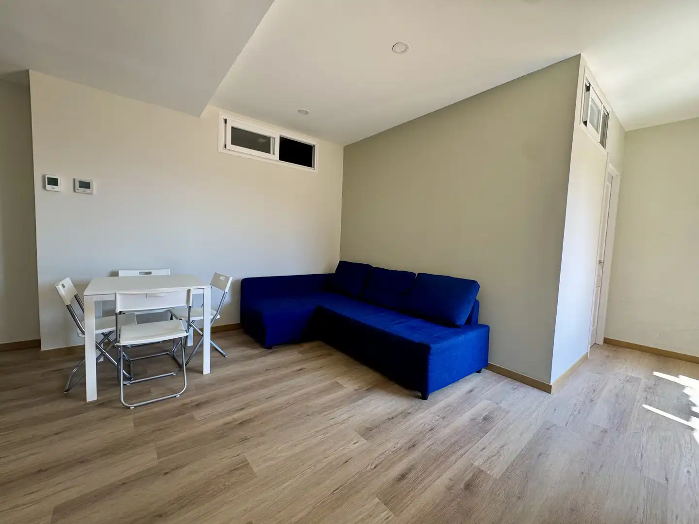 Habitació a Paseo de la Estación, 28, Estación - Psiquiátrico San José Sala d'estar de Pis per a compartir en Ciempozuelos amb Aire condicionat, Calefacció i Terrassa