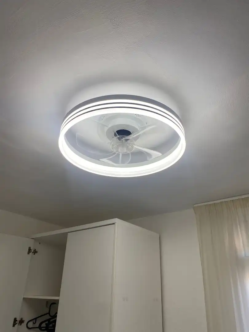 Piso de alquiler en Calle Inés de Suárez, 2, Los Pinos - El Pilar Habitación de Piso de alquiler en Plasencia con Aire acondicionado