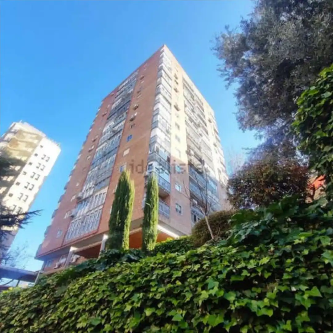 Office for rent in Ciudad Universitaria Exterior view of Office for rent in Madrid with Air Conditioner