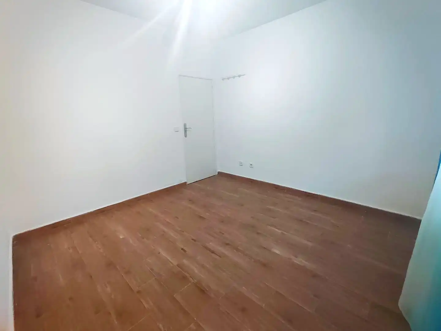 Piso en venta en Apóstol Santiago Habitación de Piso en venta en Madrid con Calefacción