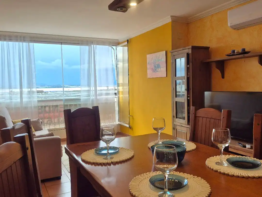 Flat for sale in Calle Urbano Arregui, 15, El Acequión Dining room of Flat for sale in Torrevieja with Air Conditioner and Swimming Pool