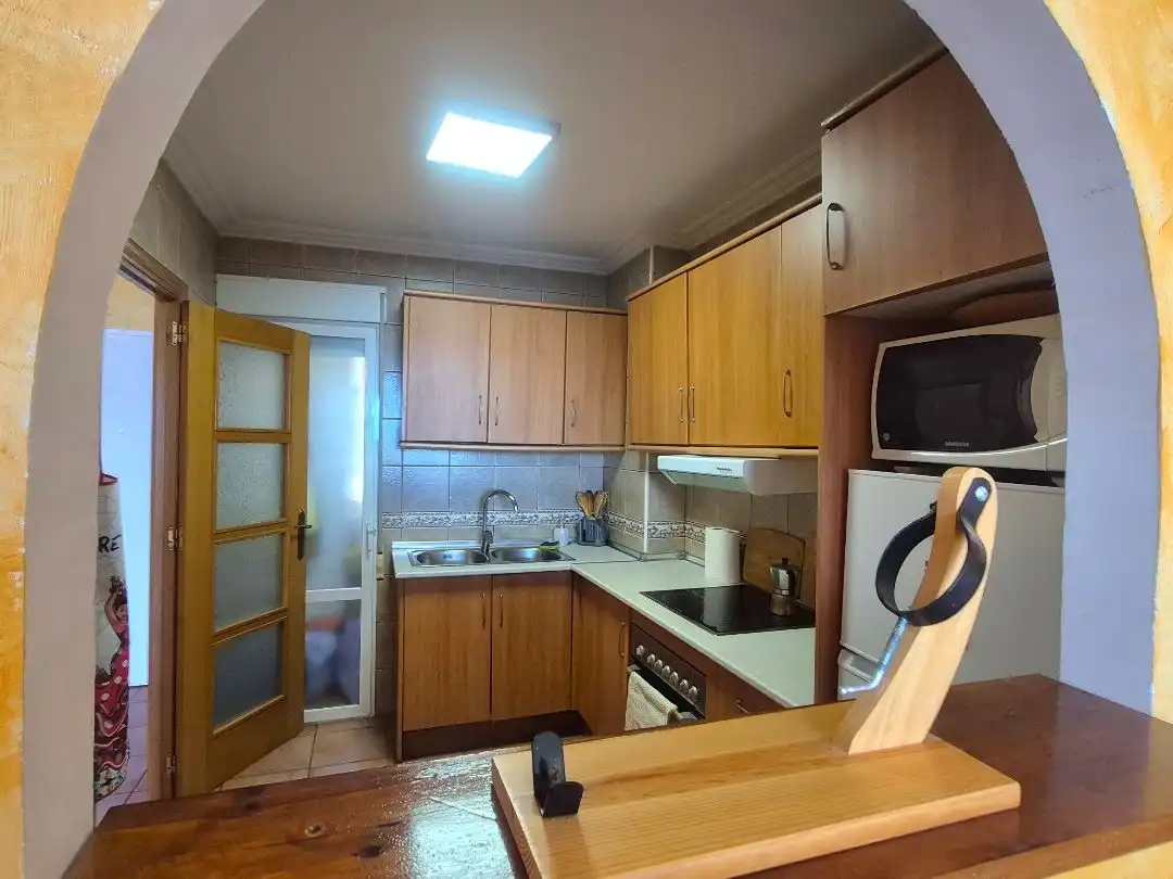 Flat for sale in Calle Urbano Arregui, 15, El Acequión Kitchen of Flat for sale in Torrevieja with Air Conditioner and Swimming Pool