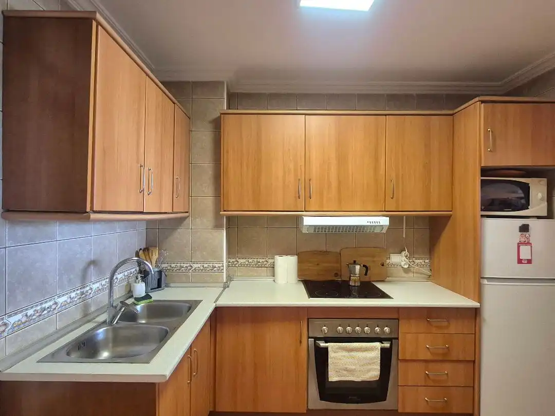 Flat for sale in Calle Urbano Arregui, 15, El Acequión Kitchen of Flat for sale in Torrevieja with Air Conditioner and Swimming Pool