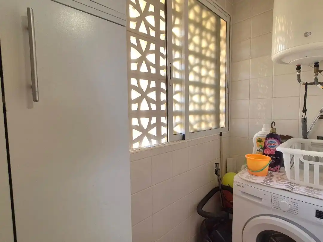 Flat for sale in Calle Urbano Arregui, 15, El Acequión Bathroom of Flat for sale in Torrevieja with Air Conditioner and Swimming Pool