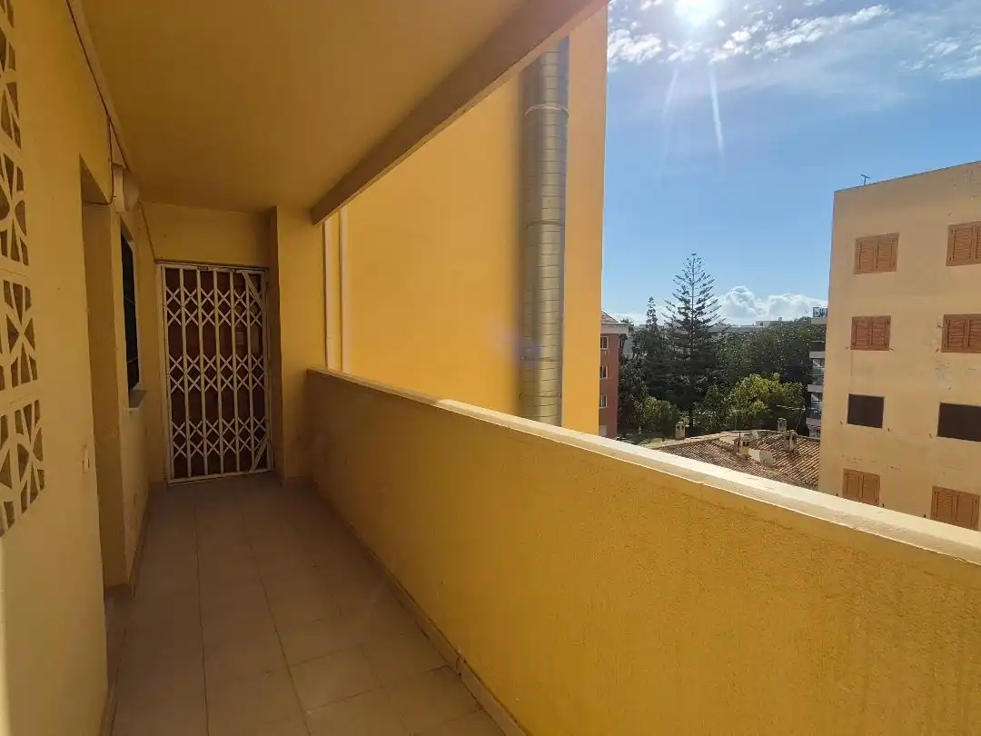 Flat for sale in Calle Urbano Arregui, 15, El Acequión Balcony of Flat for sale in Torrevieja with Air Conditioner and Swimming Pool