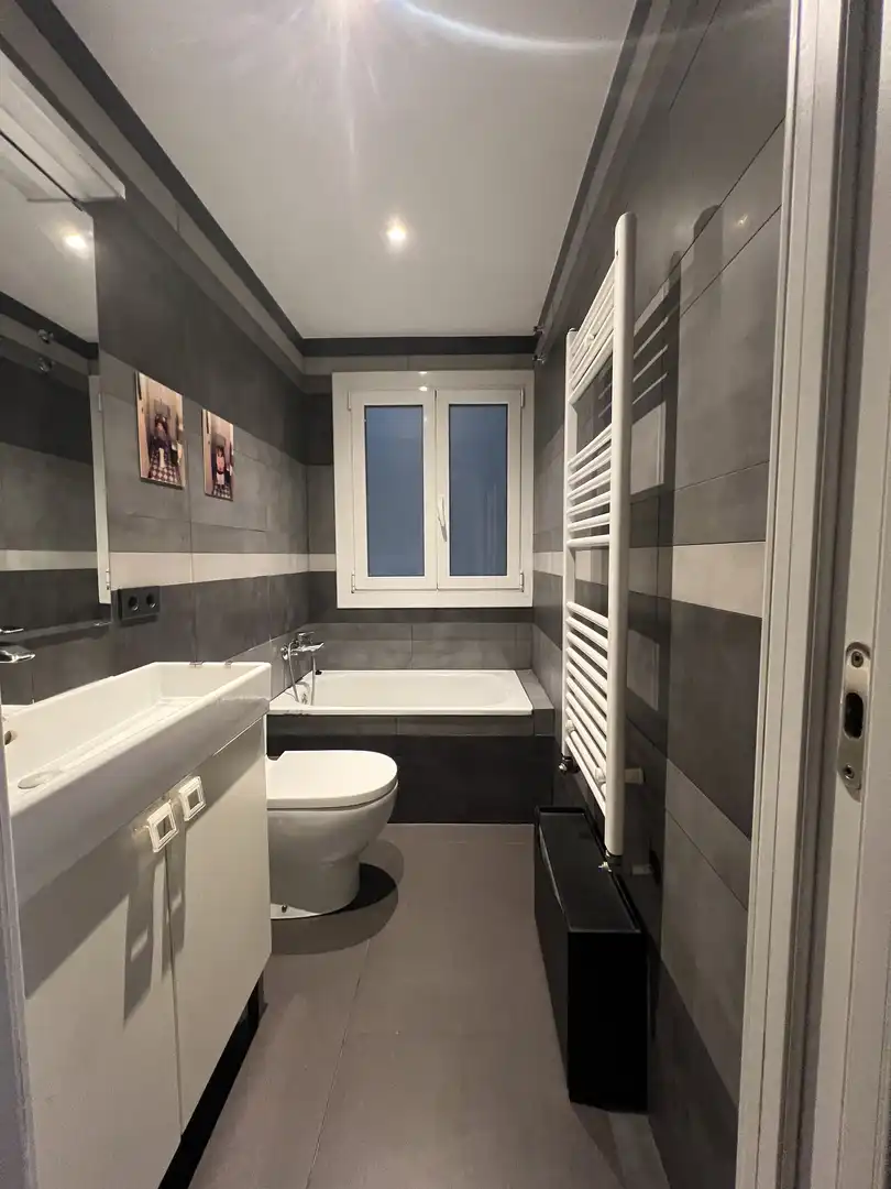 Piso en venta en Carrer D'anglí, 2, Les Tres Torres Baño de Piso en venta en Barcelona Capital con Aire acondicionado y Balcón
