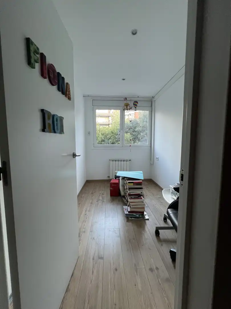 Piso en venta en Carrer D'anglí, 2, Les Tres Torres Habitación de Piso en venta en Barcelona Capital con Aire acondicionado y Balcón