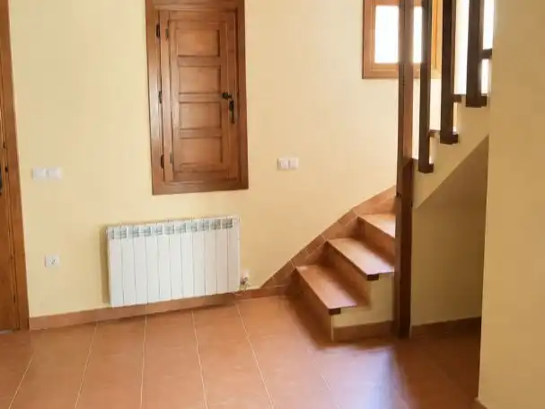 Detached homes for rent in Horcajo de la Sierra - Aoslos  with Heating, Private garden and Balcony