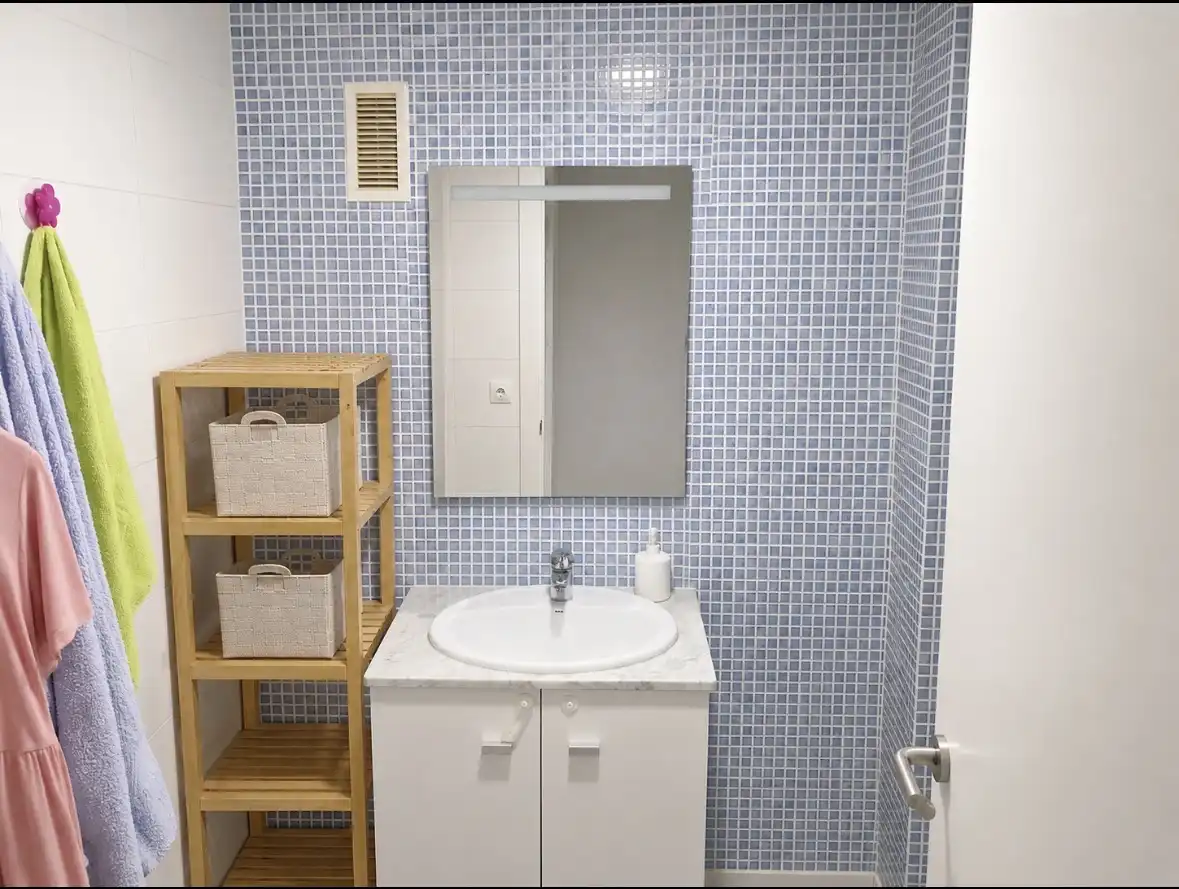 Bathroom of Flat for sale in Castellón de la Plana / Castelló de la Plana  with Air Conditioner