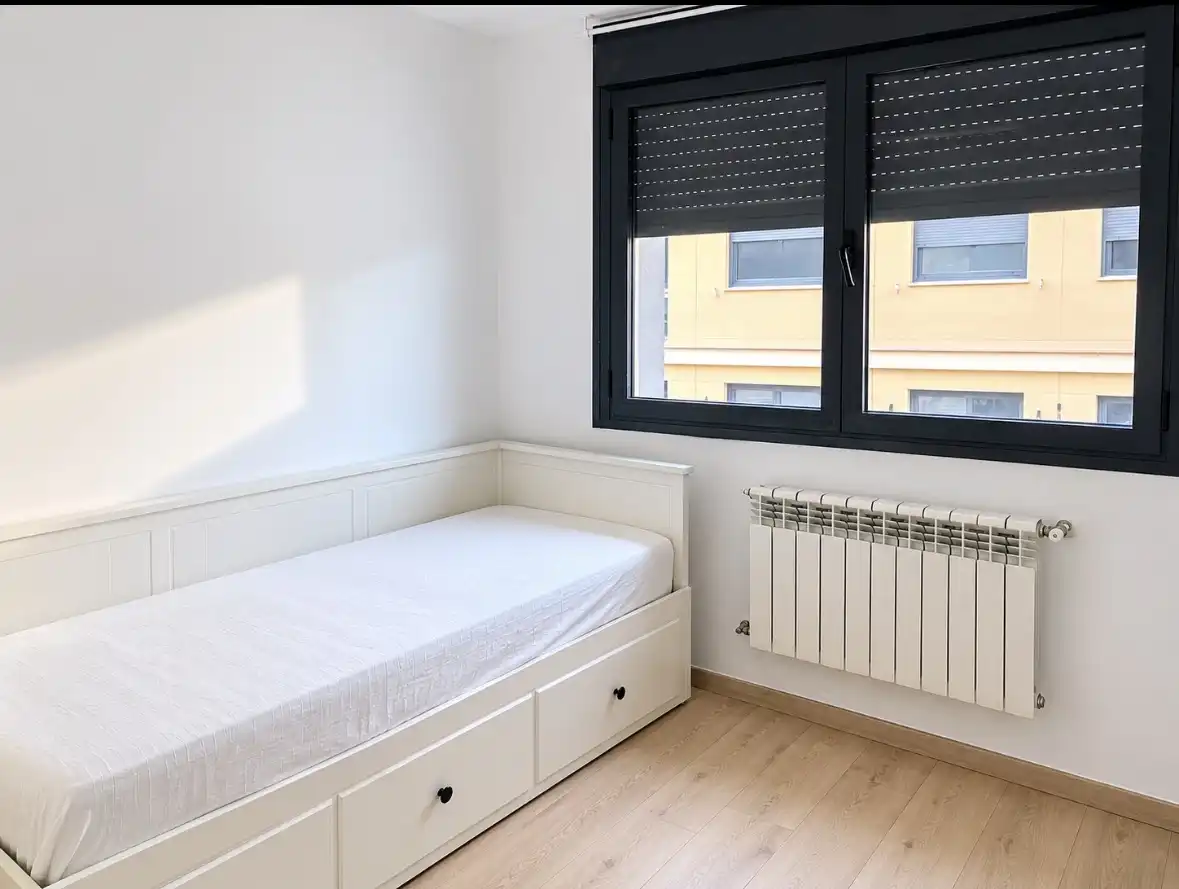 Bedroom of Flat for sale in Castellón de la Plana / Castelló de la Plana  with Air Conditioner