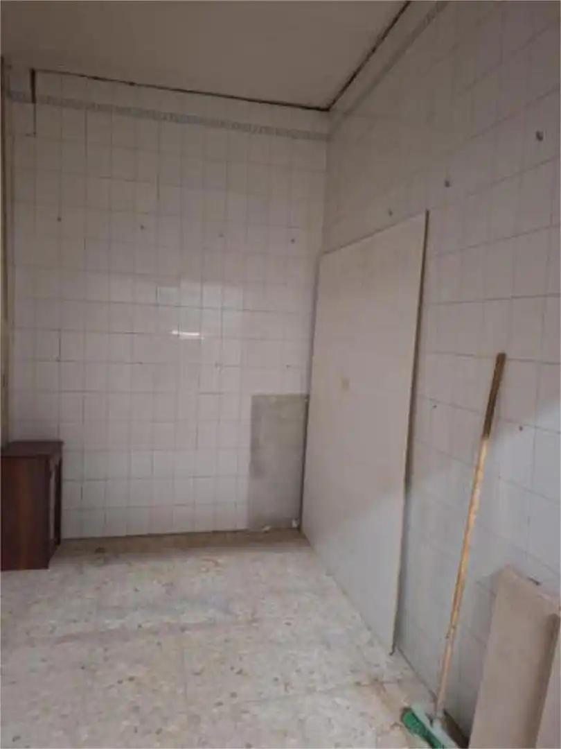 Bathroom of Storage room for rent in Córdoba