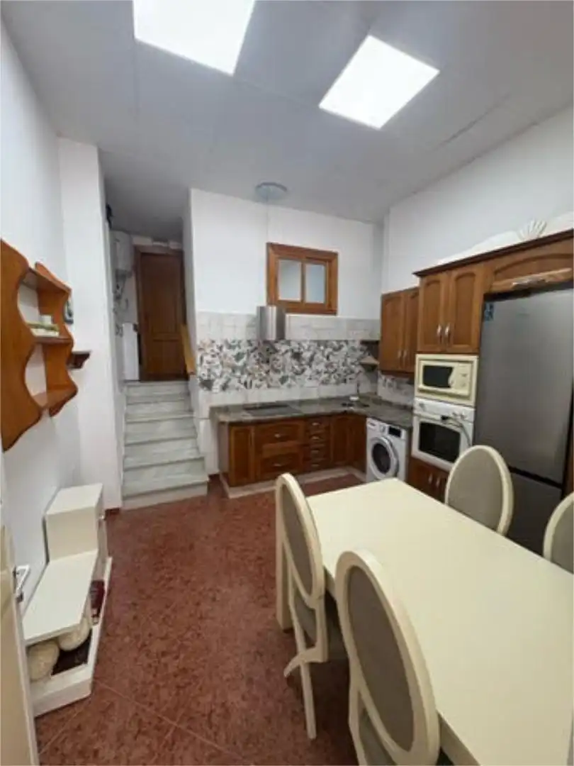 Apartamento de alquiler en Adra