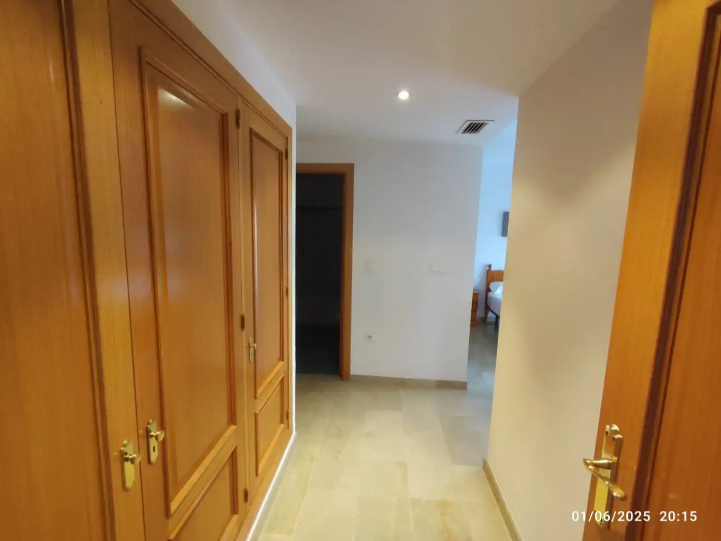 Flat for rent in Camino de Ronda, 171, Rosaleda - Juventud Flat for rent in Granada with Air Conditioner, Heating and Furnished