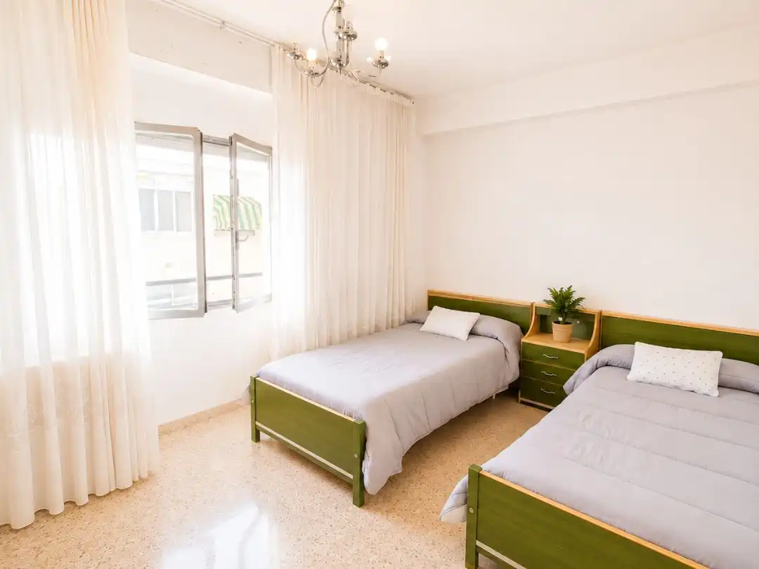Schlafzimmer von Wohnung zum Verkauf in Massamagrell mit Klimaanlage und Balkon