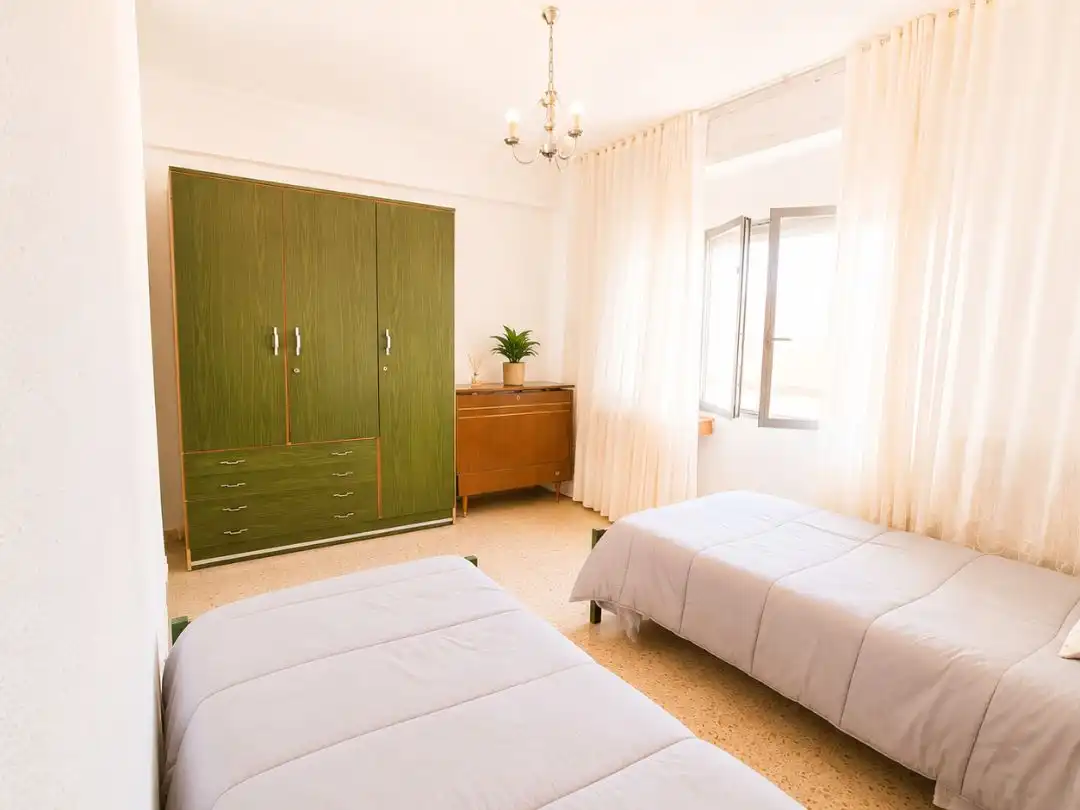 Schlafzimmer von Wohnung zum Verkauf in Massamagrell mit Klimaanlage und Balkon