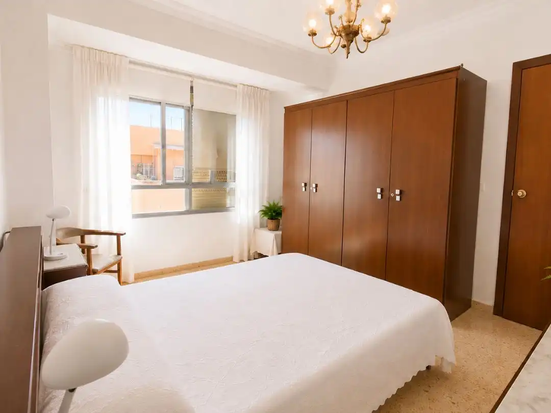 Schlafzimmer von Wohnung zum Verkauf in Massamagrell mit Klimaanlage und Balkon