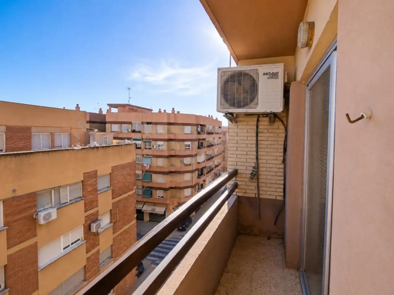 Terrasse von Wohnung zum Verkauf in Massamagrell mit Klimaanlage und Balkon