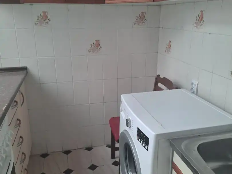 Piso de alquiler en Calle Ronda de Watres, 30, Centro Baño de Piso de alquiler en Arganda del Rey con Calefacción, Terraza y Amueblado
