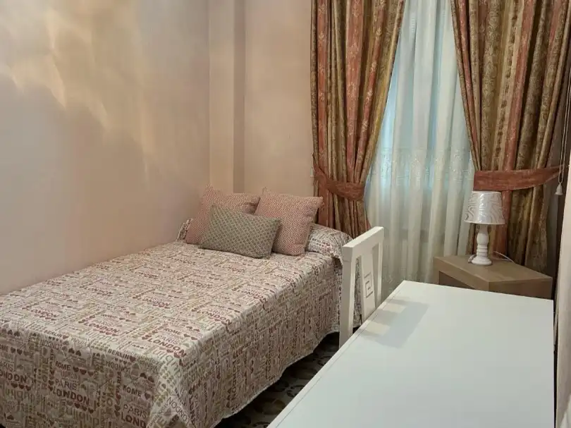 Wohnung zur Miete in Avenida Pío XII, 13, Centro - Corte Inglés Wohnung zur Miete in Avenida Pío XII, 13, Centro - Corte Inglés