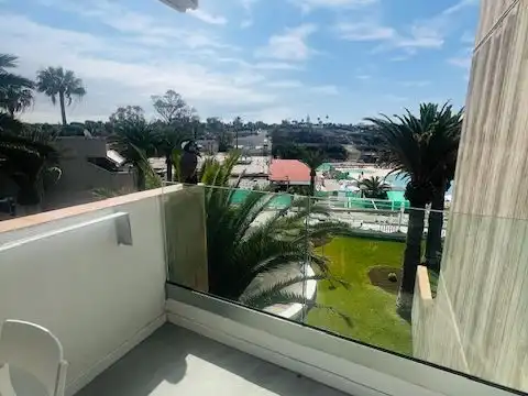 Piso de alquiler en Avenida de Fernando Salazar Gonzalez, 1, Las Galletas Terraza de Piso de alquiler en Arona con Parquet, Terraza y Piscina