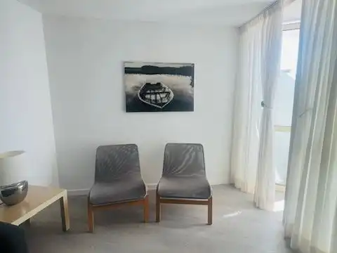 Piso de alquiler en Avenida de Fernando Salazar Gonzalez, 1, Las Galletas Sala de estar de Piso de alquiler en Arona con Parquet, Terraza y Piscina