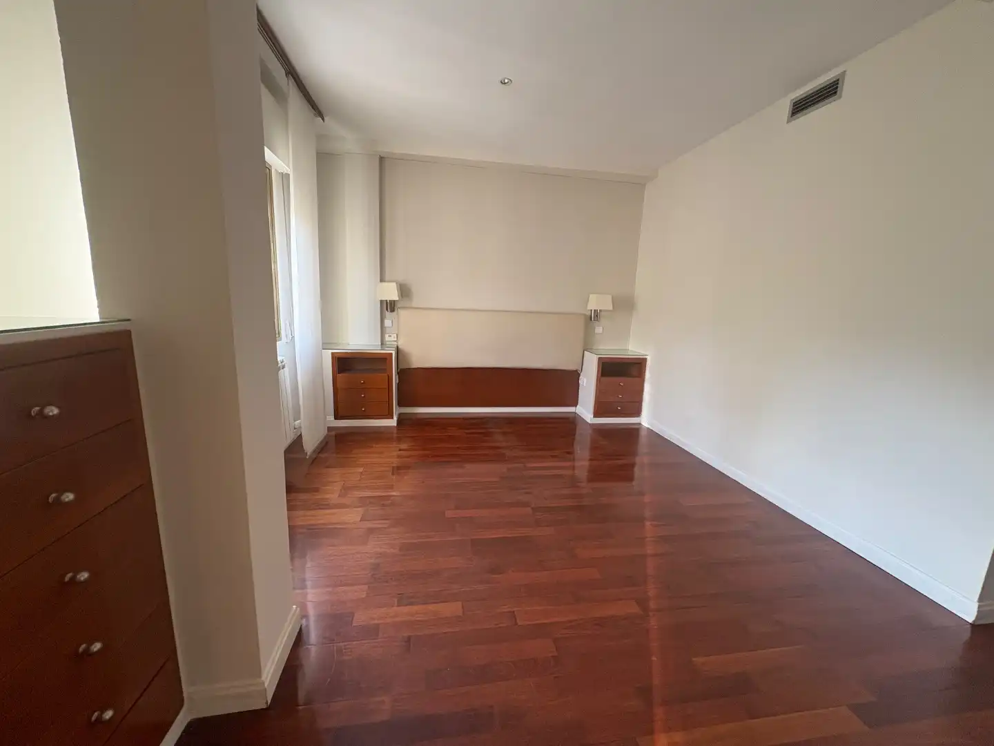 Sala de estar de Casa o chalet de alquiler en La Moraleja con Aire acondicionado, Calefacción y Jardín privado