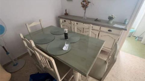 Piso de alquiler en La Barrosa, Chiclana de la Frontera - imagen 4 Foto 4 de Piso de alquiler en La Barrosa, Chiclana de la Frontera