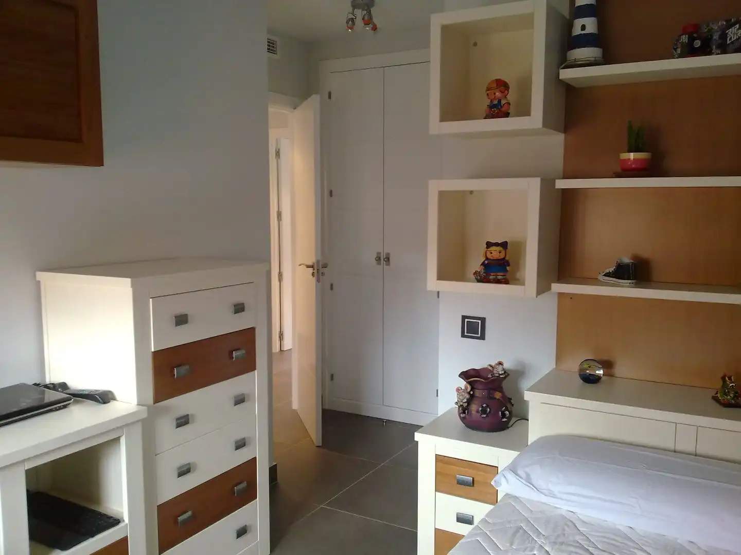 Bedroom of Flat for rent in Madrid  with Air Conditioner, Heating and Terrace