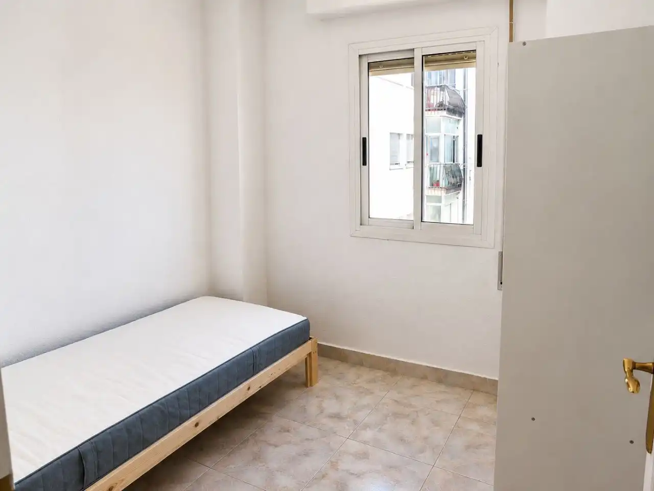 Piso de alquiler en Carrer de la Puríssima, 20, Centro Habitación de Piso de alquiler en Almazora / Almassora con Terraza, Amueblado y Balcón