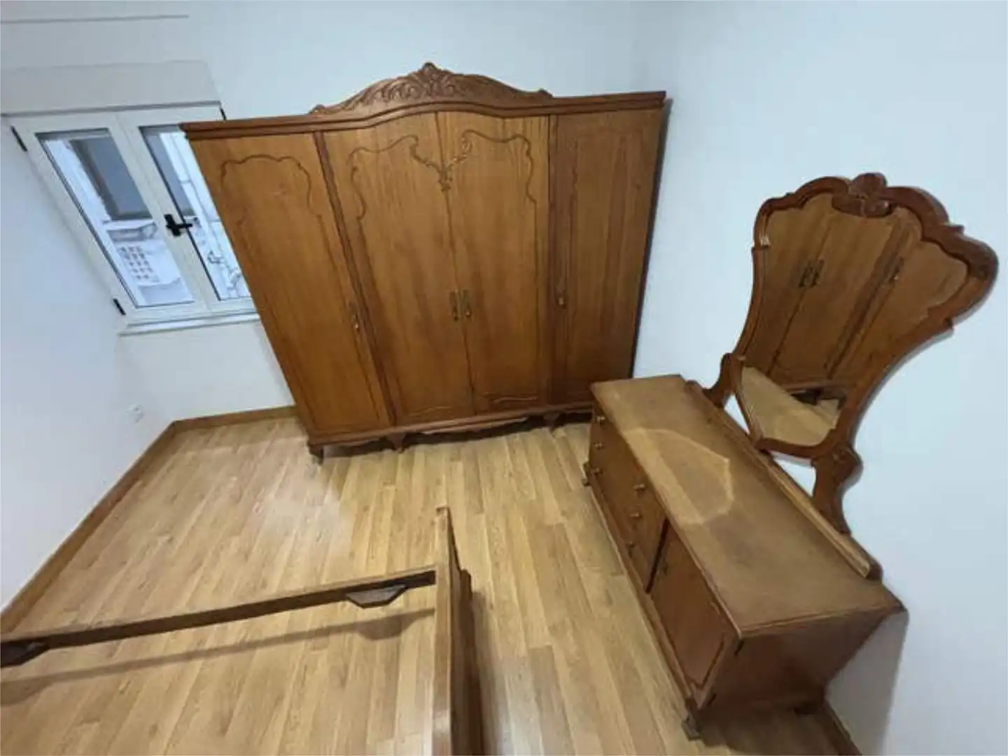 Habitación de Piso de alquiler en San Martín del Rey Aurelio con Calefacción