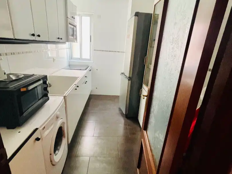 Kitchen of Flat for share in Salamanca  with Heating, Parquet flooring and Terrace