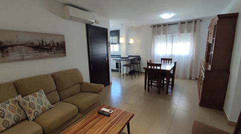 Foto 3 von Wohnung zur Miete in Calle Palangreros, 3, Puerto Deportivo, Fuengirola