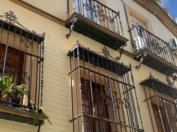 Piso de alquiler en Calle Manuel Font de Anta, 9, San Lorenzo Terraza de Piso de alquiler en Sevilla con Aire acondicionado, Calefacción y Terraza