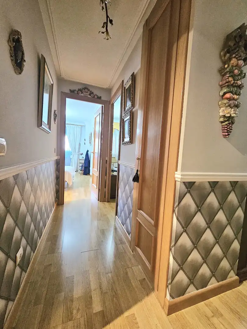 Piso en venta en Parla con Aire acondicionado, Terraza y Piscina