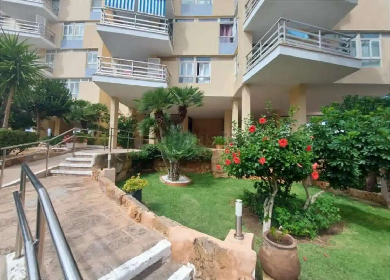 Garten von Wohnung zum Verkauf in Calvià mit Privatgarten, Terrasse und Schwimmbad