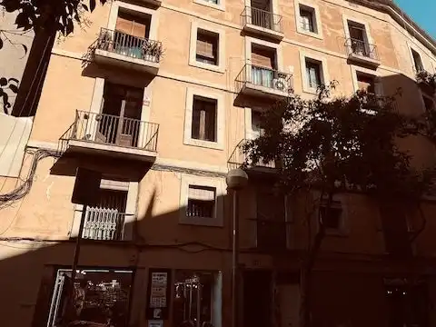 Wohnung zum Verkauf in Carrer de la Cera, 44, El Raval Außenansicht von Wohnung zum Verkauf in Barcelona Capital mit Balkon