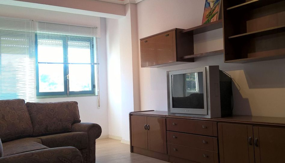 Piso en venta en Calle Leonardo Torres Quevedo, 18, Inmobiliaria - Barreda, Torrelavega - imagen 1 Foto 1 de Piso en venta en Calle Leonardo Torres Quevedo, 18, Inmobiliaria - Barreda, Torrelavega