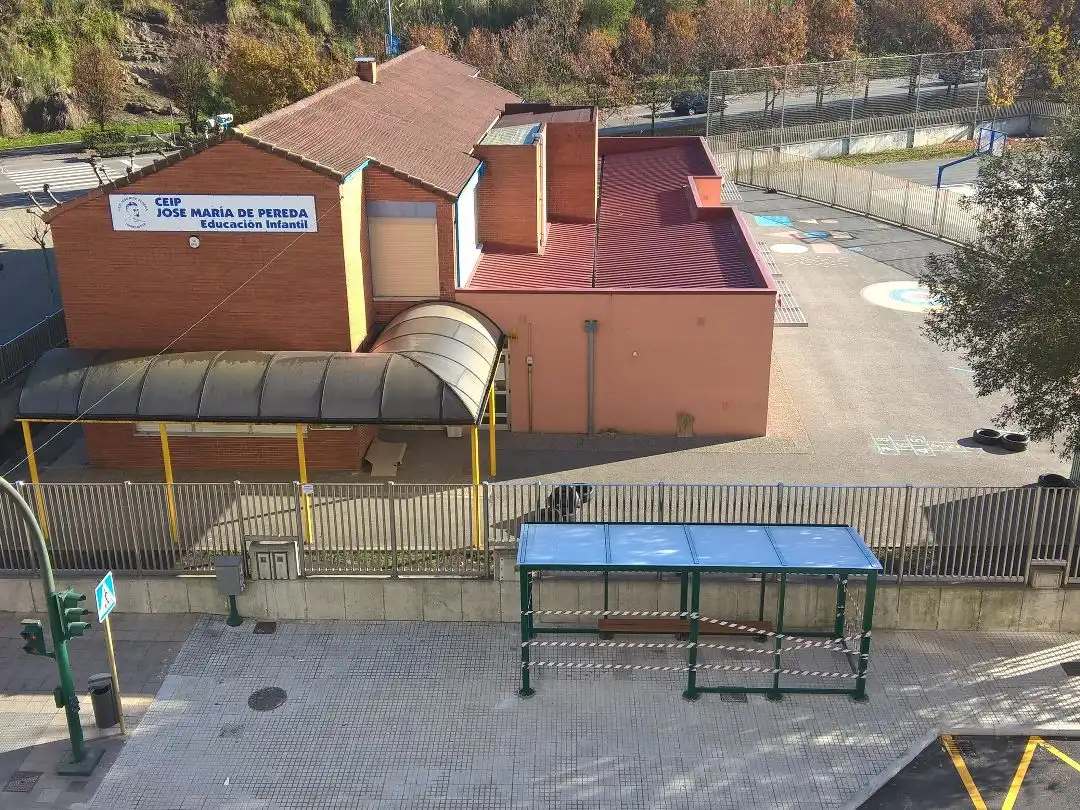 Piso en venta en Calle Leonardo Torres Quevedo, 18, Inmobiliaria - Barreda Vista exterior de Piso en venta en Torrelavega con Balcón