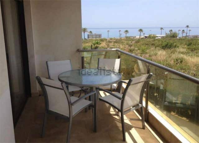 Apartamento en Alquiler en Puerto de la Duquesa