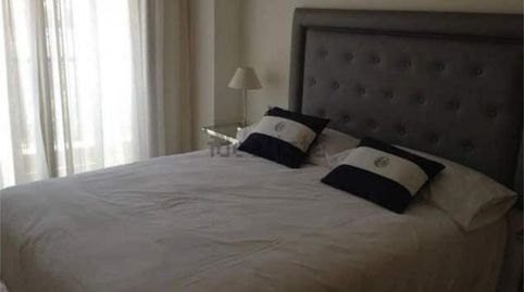 Apartamento de alquiler en Puerto de la Duquesa, Manilva - imagen 3 Foto 3 de Apartamento de alquiler en Puerto de la Duquesa, Manilva