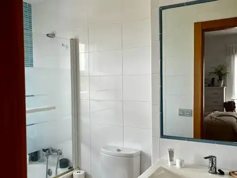 Dachboden zum Verkauf in Calle de la Planchadora, 1, Pedanías Este Badezimmer von Dachboden zum Verkauf in Cartagena mit Klimaanlage, Terrasse und Schwimmbad