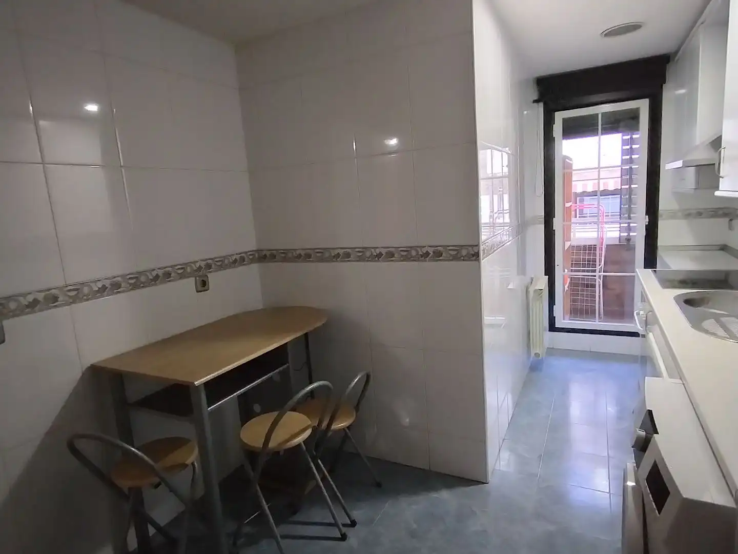 Flat for sale in Puerta de Cuartos - Avda. de Portugal Kitchen of Flat for sale in Talavera de la Reina with Air Conditioner, Heating and Terrace
