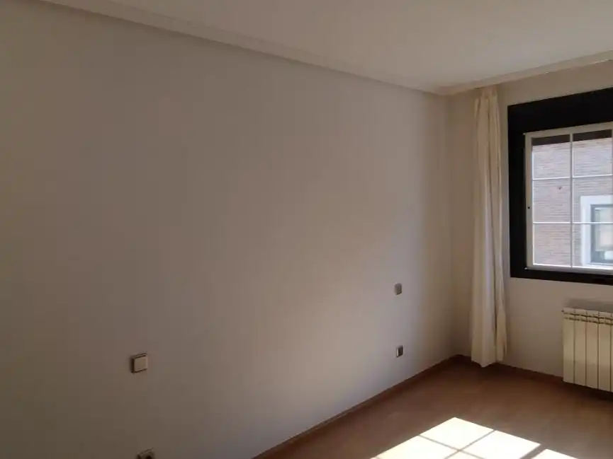 Flat for sale in Puerta de Cuartos - Avda. de Portugal Bedroom of Flat for sale in Talavera de la Reina with Air Conditioner, Heating and Terrace