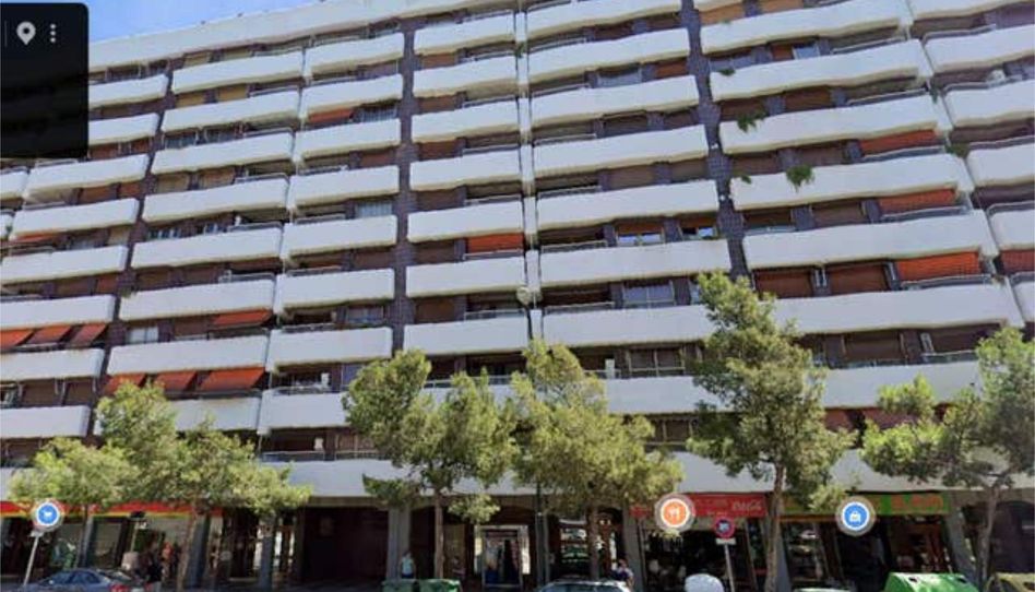 Piso de alquiler en Doctor Cerrada, Zaragoza Capital - imagen 1 Foto 1 de Piso de alquiler en Doctor Cerrada, Zaragoza Capital