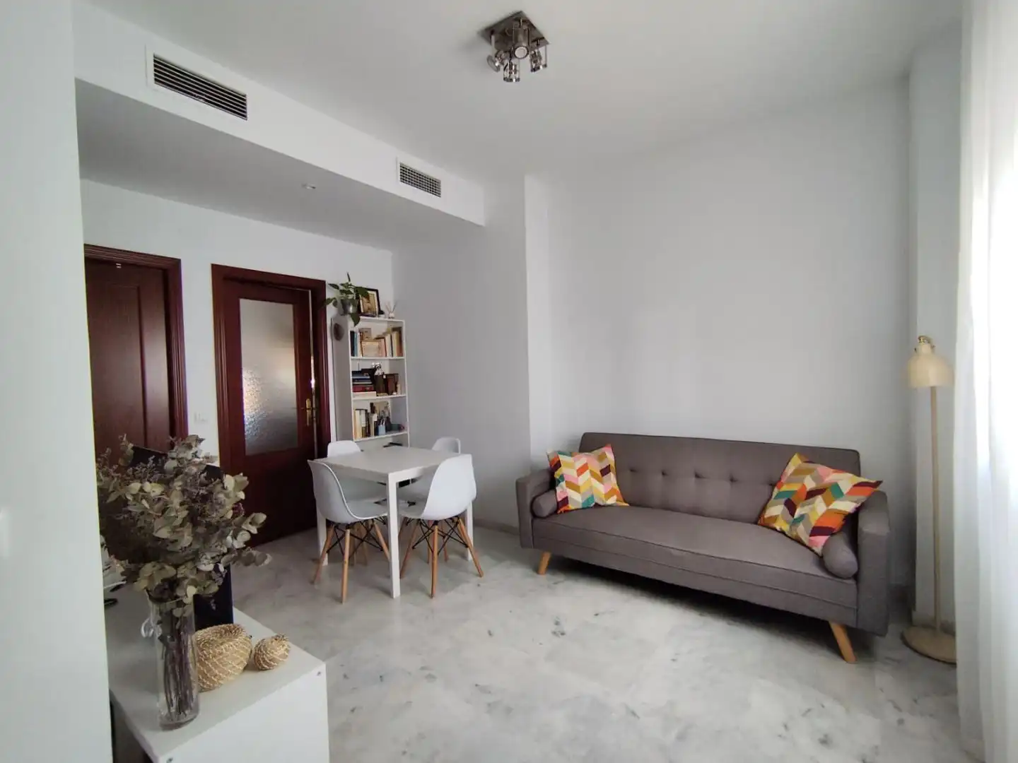 Flat for rent in Calle Aragón, 1, Centro - Doña Mercedes Living room of Flat for rent in Dos Hermanas with Air Conditioner, Heating and Furnished